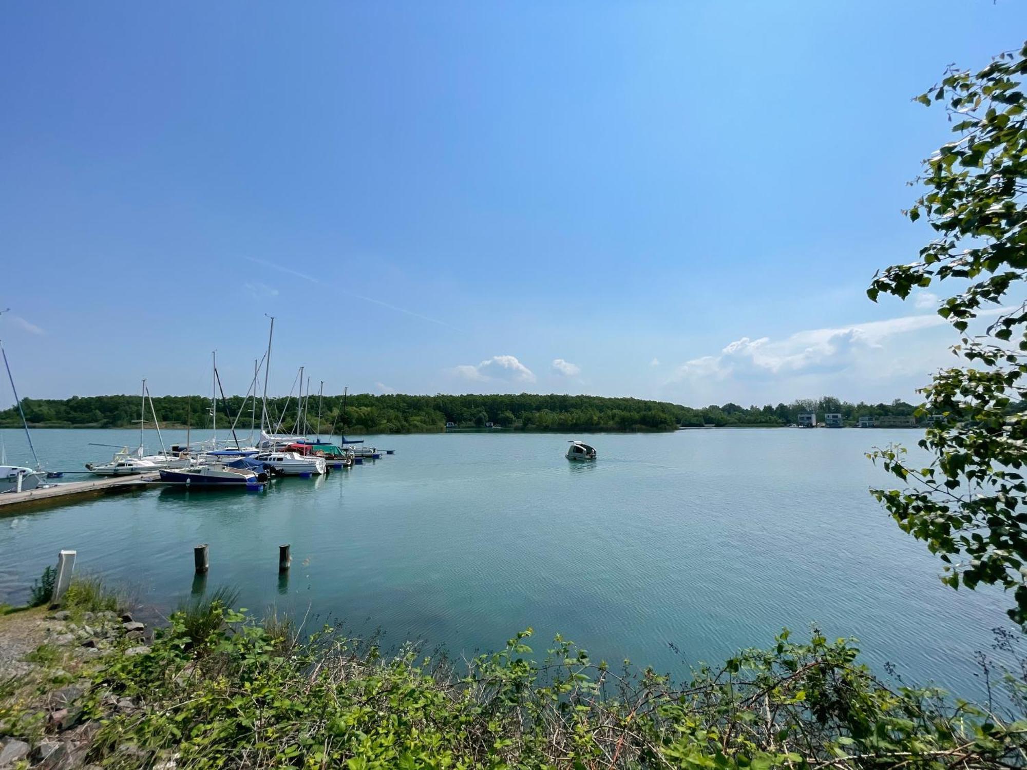 Haus Im Schilf 2 - Ferienwohnungen Am Hainer See Bei Leipzig Neukieritzsch Exteriör bild
